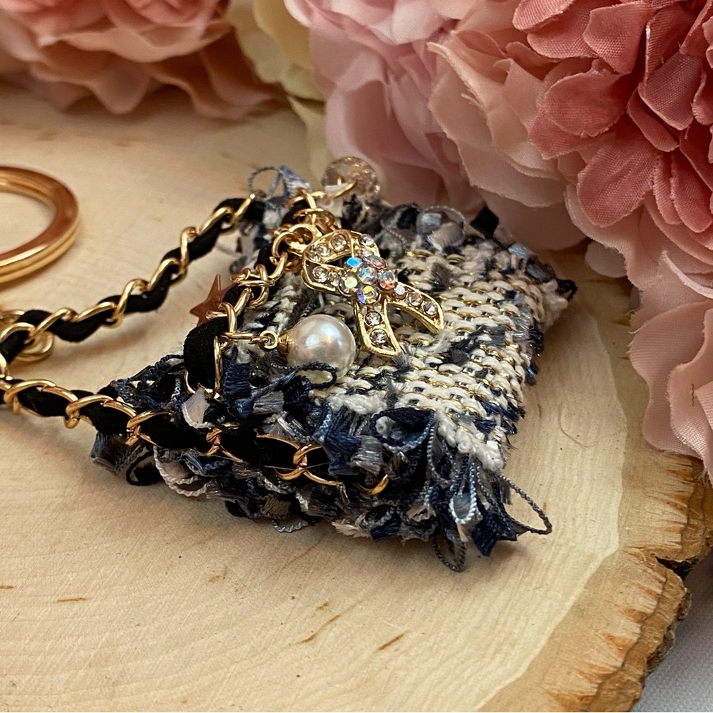 Blue and Black Textured Fabric Handbag Keychain Charm - Picture 11 of 16